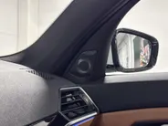 BMW 3 Serie Sedan 330i High Executive Edition