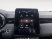 Renault Clio 145PK E-Tech Full Hybrid Techno Automaat | 9,3' Navi | Climate Control | Camera | Parkeersensoren | Apple CarPlay/Android Auto | Digital Cockpit | Cruise Control | Full LED | Lichtmetalen Velgen |
