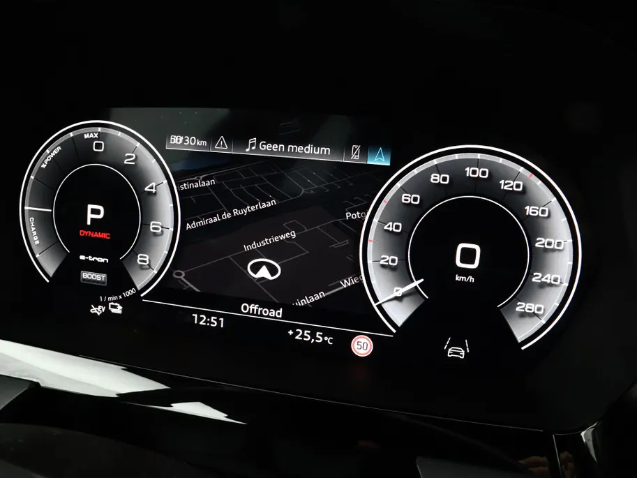 Audi A3 Sportback 40 TFSIe 204pk S-tronic S edition · Camera · Stoelverwarming · Apple/Android Car Play · Park Assist · Navigatie · 17'' Inch · Garantie t/m 27-07-2029 of 100.000km