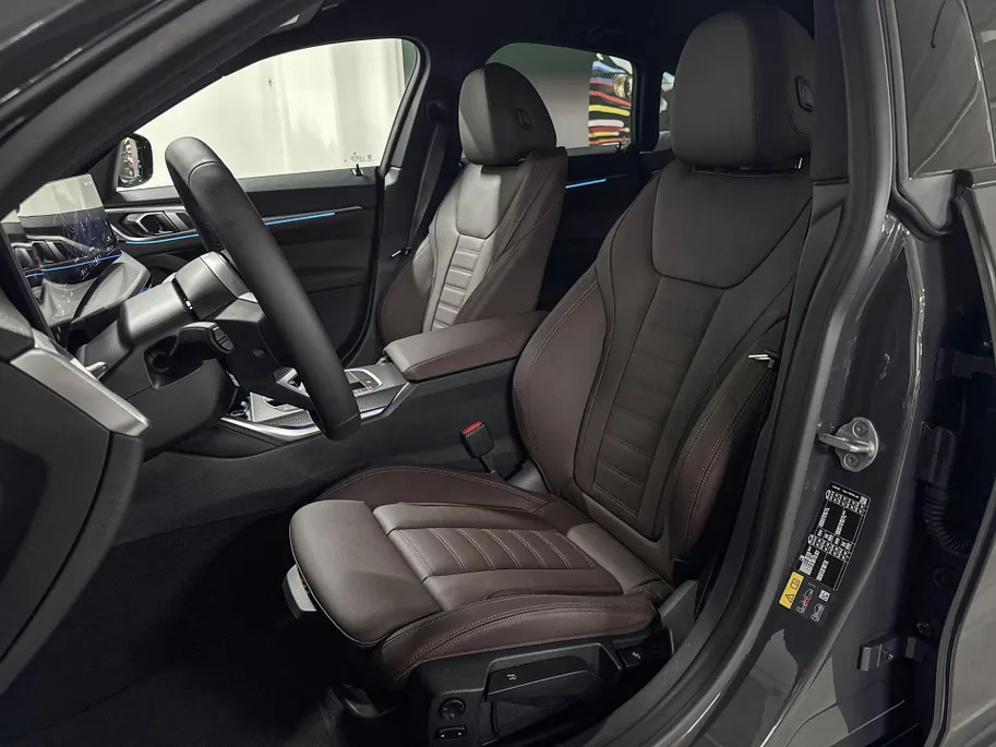 BMW i4 xDrive40