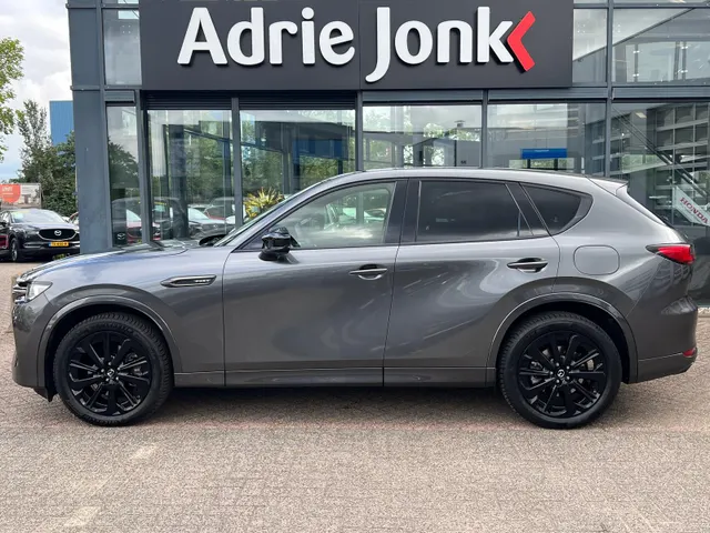 Mazda CX-60 2.5 e-SkyActiv PHEV Homura Plus | TREKHAAK |AUTOMAAT | PLUG-IN HYBDRIDE | PANORAMADAK | 2500kg TREKGEWICHT | LEDER | 360gr CAMERA | MEEST LUXE UITVOERING | BIJNA NIEUW |