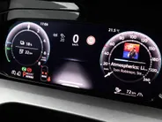 Volkswagen Golf Life Edition 1.5 eHybrid 204 PK 6 versn. DSG · Achteruitrijcamera · Draadloze telefoonlader · Comfort pakket ·