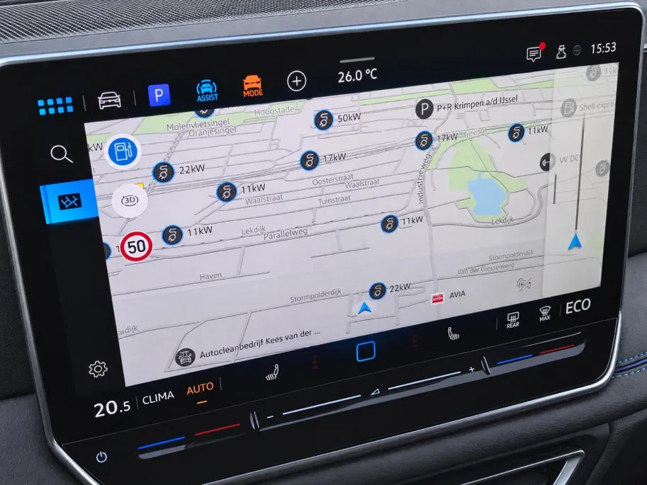 Volkswagen Tiguan 1.5eHybrid 200kW/272PK R-Line · Panoramadak · Trekhaak · 360°Camera + Parkeersensoren · Garantie t/m 20-07-2030 of 100000km.