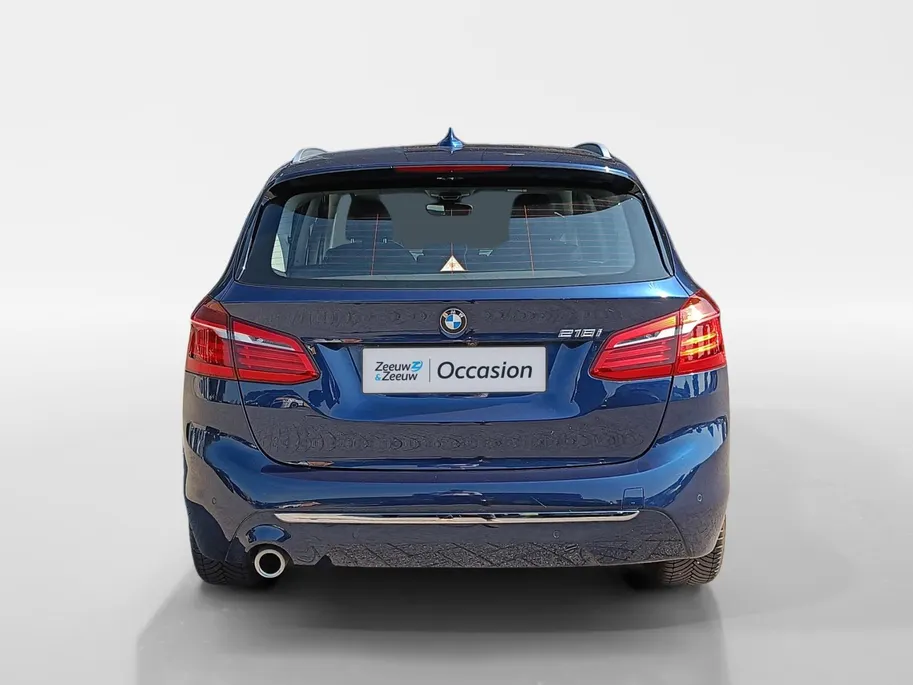 BMW 2 Serie Active Tourer 218i High Executive Edition | Lederen bekleding | Panoramadak | Head-up display | Parkeercamera |