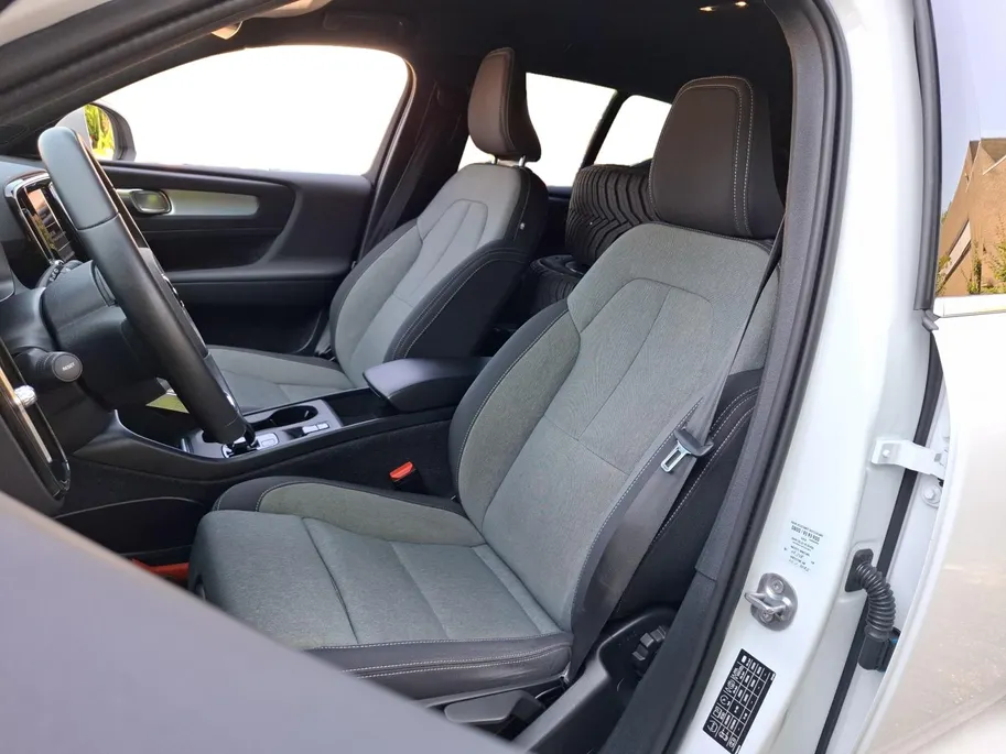Volvo XC40 1.5 T4 Recharge Inscription | Originele zomerset aanwezig | Climate | PHEV | Telefoon |