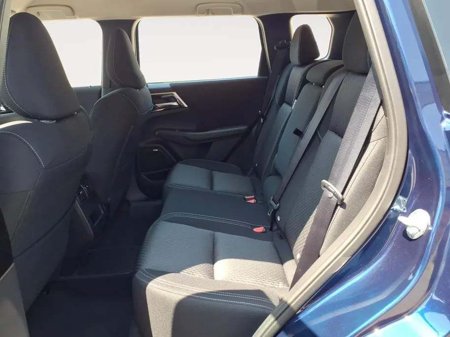Mitsubishi Outlander 2.4 PHEV Pure | Showroomvoorraad model met 5.000 euro korting bij levering voor 30-6-2026  |Navigatie | Airco/ECC | L.M.Velgen | 8 jaar garantie