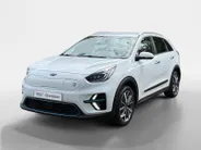Kia e-Niro ExecutiveLine 64 kWh | Cruise Control | Climate Control | Camera | Navigatie | Stoelverwarming | Stoelventilatie | Stuurverwarming |