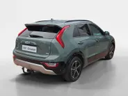 Kia Niro 1.6 GDi Hybrid DynamicPlusLine | Dealer onderhouden | Open dak | Lederen bekleding | Trekhaak | Stoelverwarming | Apple CarPlay & Android Auto | Dodehoek Detectie | Fabrieksgarantie t/m 6-2031 |