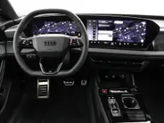 Audi A6 e-tron S edition 83 kWh 286 PK · Trekhaak elek. wegklapbaar · Zwarte lederen sportstoelen · Optiekpakket zwart