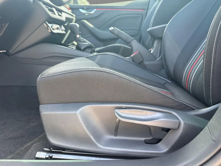 Škoda Kamiq Monte Carlo 1.0 TSI 85 kW / 115 PK SUV 7 versn.DSG | 18'' lichtmetalen Velgen | Metallic Lak | 1000,- inruilvoordeel