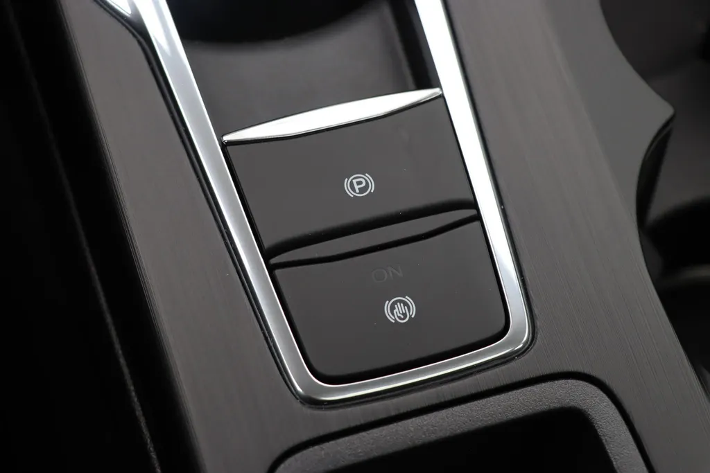 Ford Kuga 2.5 PHEV ST-Line X | Nieuw te bestellen | tot €4.000,- korting | 2100kg trekgewicht | 0,99% rente Ford Options!