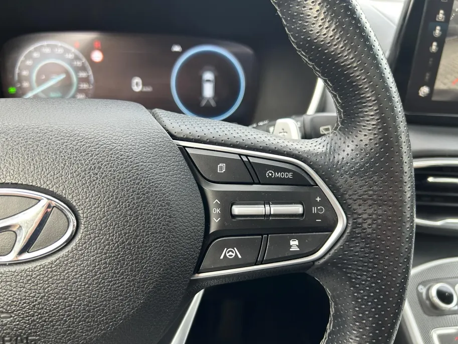 Hyundai Santa Fe 1.6 T-GDI PHEV Premium Sky 7p. | Schuif- kanteldak | Navi | Camera | Stoelverkoeling en verwarming