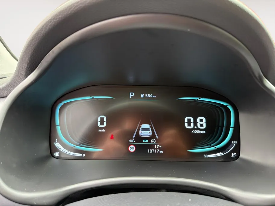 Kia Stonic 1.0 T-GDi MHEV DynamicPlusLine Automaat |  Navi | Apple Carplay/Android Auto | Metallic lak | Stoel & stuurverwarming | Fabrieksgarantie t/m 11-8-2032 + 3x 1 jaar* | NAP