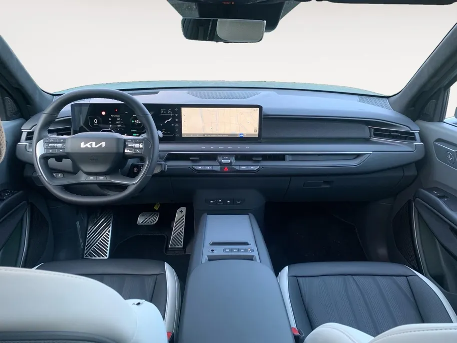 Kia EV9 GT-Line AWD 99.8 kWh | Demo | Stoelverwarming + ventilatie v + a| Navigatie | Schuifdak | Head up display