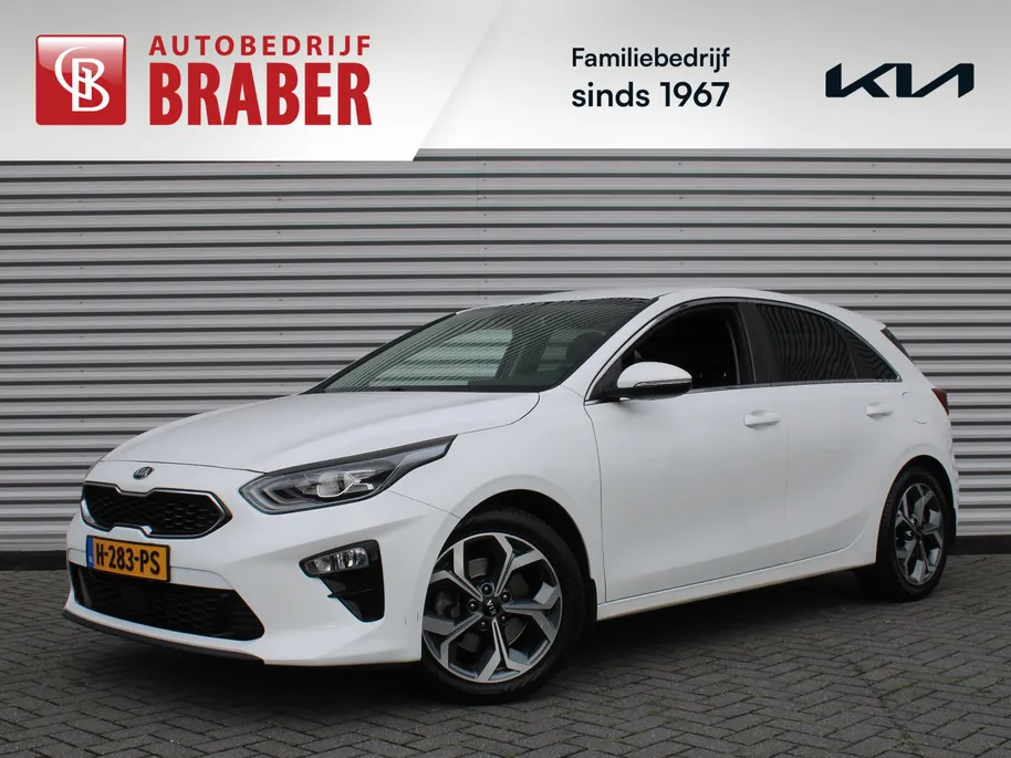 Kia Ceed 1.4 T-GDi DynamicPlusLine | Trekhaak | Stuur-/stoelverwarming | Camera | 17' LM | Navi | Clima | Half leer/stof |