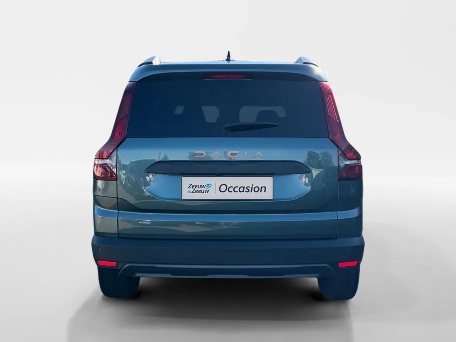 Dacia Jogger 140PK Hybrid Extreme 7p. Automaat | 7 Zitplaatsen | Camera | Parkeersensoren | Apple CarPlay/Android Auto | Digital Cockpit | Cruise Control | Lichtmetalen Velgen | Licht & Regen Sensor | Full LED |