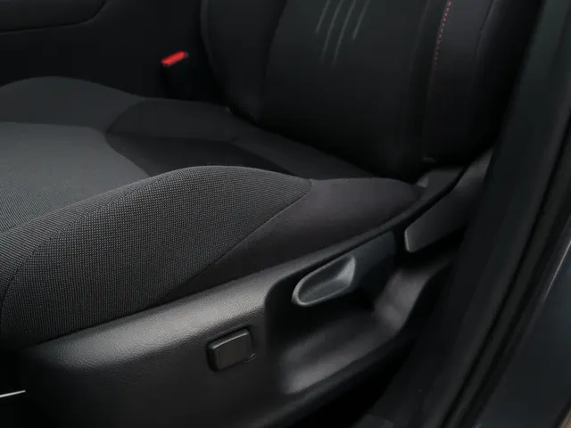 Toyota C-HR 1.8 Hybrid 140 Dynamic