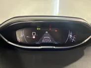 Peugeot 3008 1.2 - 130PK PureTech Allure | Elektrische Achterklep | Digital Cockpit | Navi | Camera | Parkeersensoren | Apple CarPlay/Android Auto | Lichtmetalen Velgen | Adaptive Cruise Control |