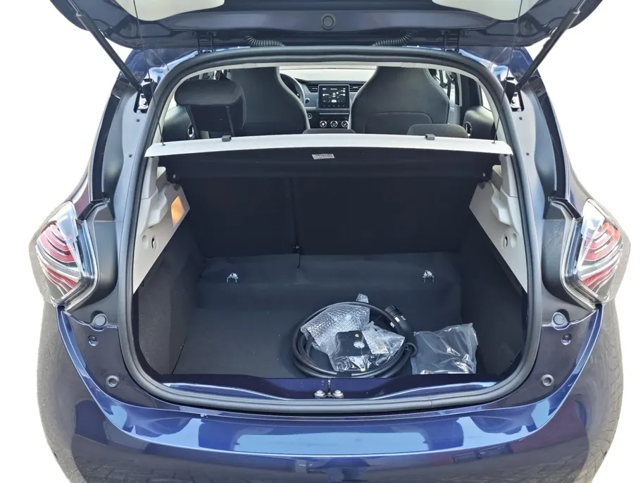 Renault ZOE R135 Evolution 52 kWh | Koopaccu | SoH 97,7& | Navigatie | LMV | Apple Carplay & Android Auto | Camera | Parkeersensoren | 12 Maanden BOVAG Garantie
