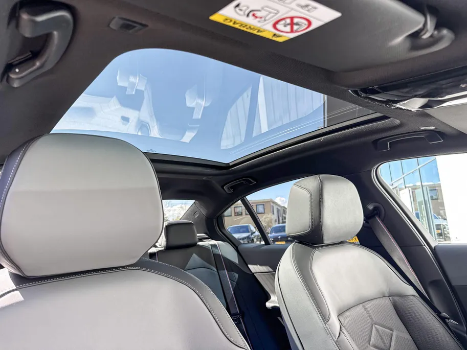 BMW i5 Sedan eDrive40