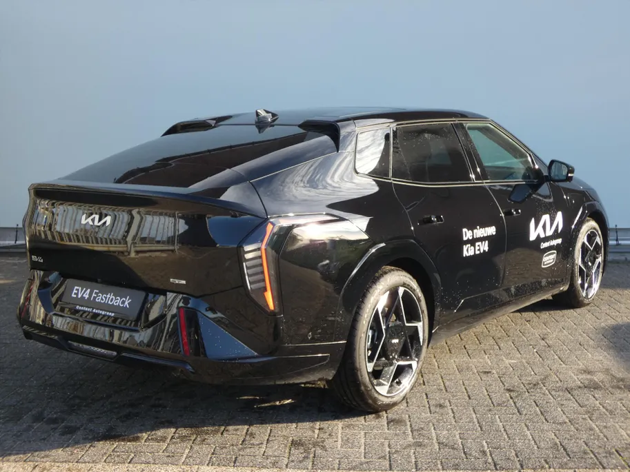 Kia EV4 Fastback 81,4 kWh 204PK GT-PlusLine | Voorraadactie!