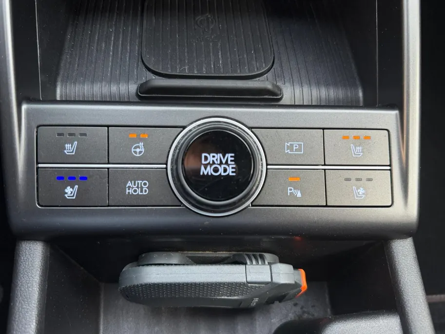 Hyundai Kona 1.6 GDI HEV N Line | Navigatie | Apple Carplay/ Android Auto | 360camera | Stoelverwarming & stoelventilatie | Elektrisch verstelbare stoelen |
