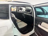 Renault Espace 225PK TCe Initiale Paris 7p. Automaat | 7 Zitplaatsen | Stoelverwarming | Schuif/Kantel Dak | Stoelverkoeling | Semi Elektrische Wegklapbare Trekhaak | Climate Control | Apple CarPlay/Android Auto | Head Up Display | Wit Leder | Camera | Parkeersensoren |