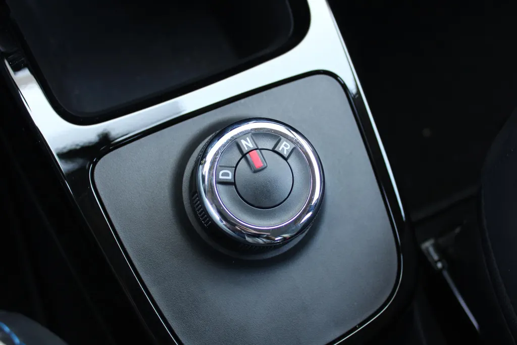 Dacia Spring Expression | Nieuw | Airco | PDC | 14' Design velgen | Navi | Camera | BTW | UNIEK!! |