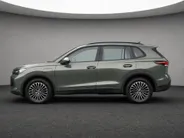 Volkswagen Tiguan 1.5 204pk DSG eHybrid Life Edition · Panoramadak · Camera · Wegklapbare Trekhaak ·  Apple/Android Car Play · Navigatie · 18'' Inch ·
