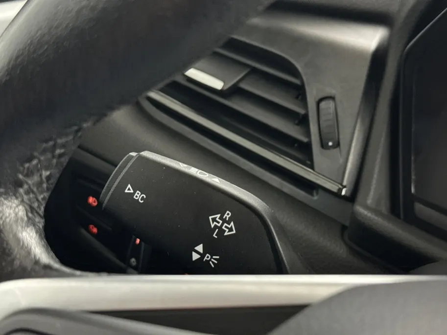 BMW 2 Serie Gran Tourer 216i Gran Tourer Essential | Navigatie | Climate Control | Cruise Control