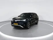 Volkswagen Tayron Life Edition 1.5 eHybrid 204 PK 6 versn. DSG · Comfort Pakket · Trekhaak · Achteruitrijcamera · Stoel- en stuurverwarming