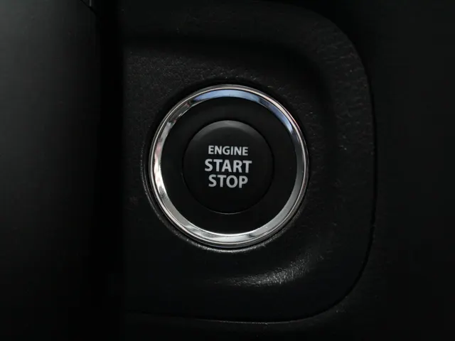 Suzuki Vitara 1.5 Hybrid Style Automaat | Navi | Adap Cruise | Panodak | Trekhaak | All Season