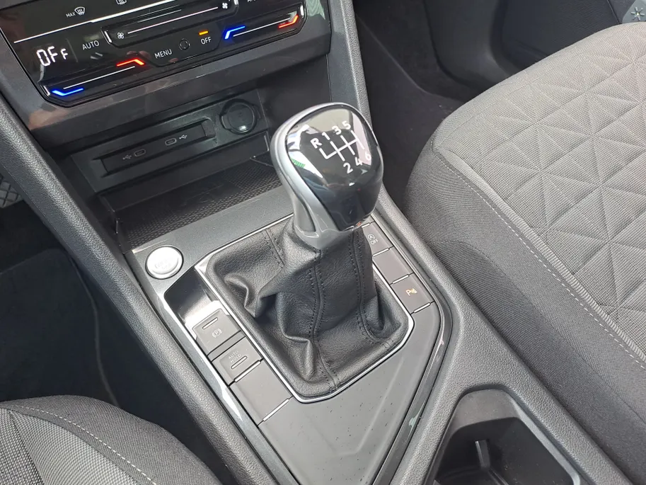 Volkswagen Tiguan 1.5 TSI Life Business | Cruise control adaptief | Navi | Camera | Apple carplay | Andriod Auto