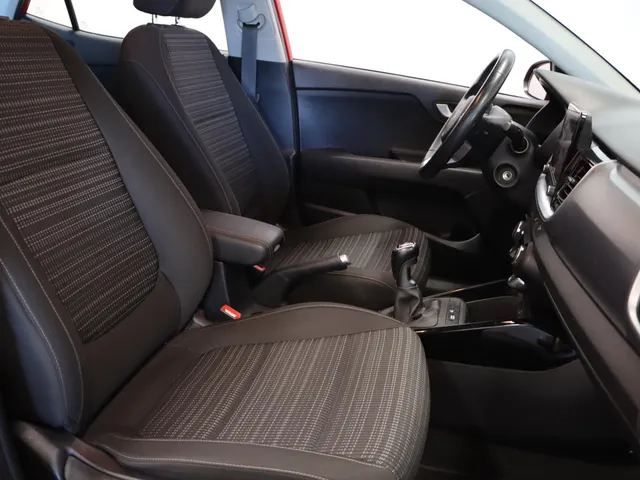 Kia Stonic 1.0 T-GDi MHEV DynamicLine