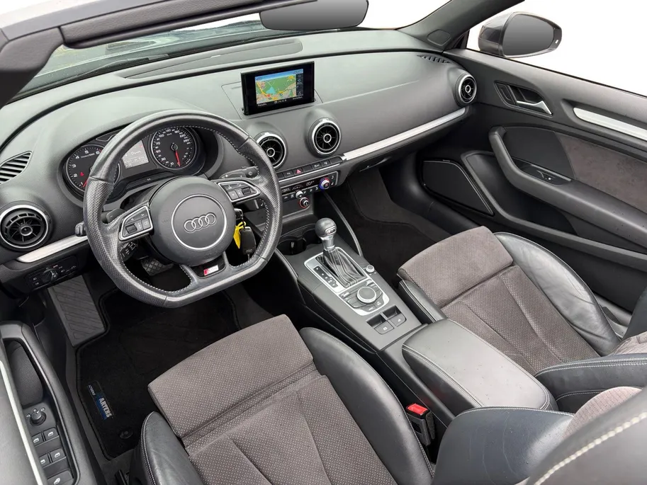 Audi A3 Cabriolet 1.4 TFSI CoD Sport Pro Line S *Automaat*Navigatie*Parkeersensoren*Climate Control*Cruise Control*Stoel/nekverwarming*All Season Banden*LM. Velgen*Zeer nette auto!