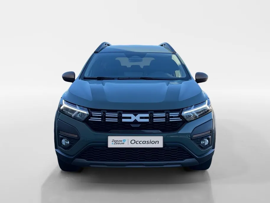 Dacia Jogger 140PK Hybrid Extreme 7p. Automaat | 7 Zitplaatsen | Camera | Parkeersensoren | Apple CarPlay/Android Auto | Digital Cockpit | Cruise Control | Lichtmetalen Velgen | Licht & Regen Sensor | Full LED |