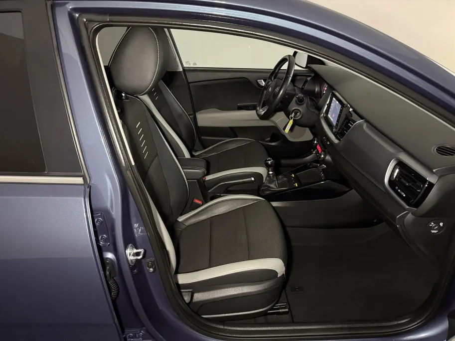 Kia Stonic 1.2 MPi 84pk ComfortPlusLine Navigator I Trekhaak