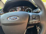 Ford Fiesta 1.0 EcoBoost Titanium | 1e Eigenaar | NL-Auto | Trekhaak | Climate Control | Parkeersensoren | Cruise Control | Lichtmetalen velgen |
