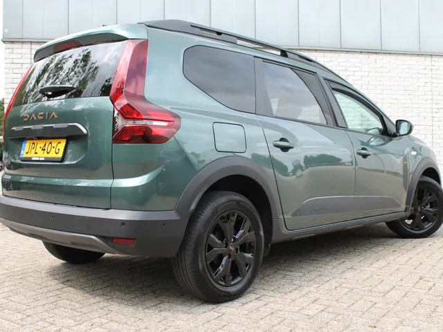Dacia Jogger 1.0 TCe 100 ECO-G Extreme 5p. | pack extreme |