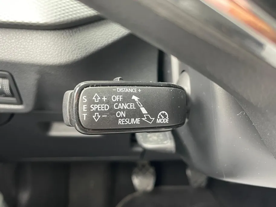 Škoda Kamiq 1.0 TSI Active *Navi via Carplay*Parkeersensoren*Cruise Control*Airco*LM.Velgen*Leuke auto!
