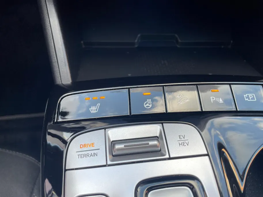 Hyundai Tucson 1.6 T-GDI PHEV Comfort Smart 4WD 1ste eigenaar | Navigatie| Climate control| Adaptieve cruise control| Stoel/stuurverwarming| Elektrische achterklep |Trekhaak|