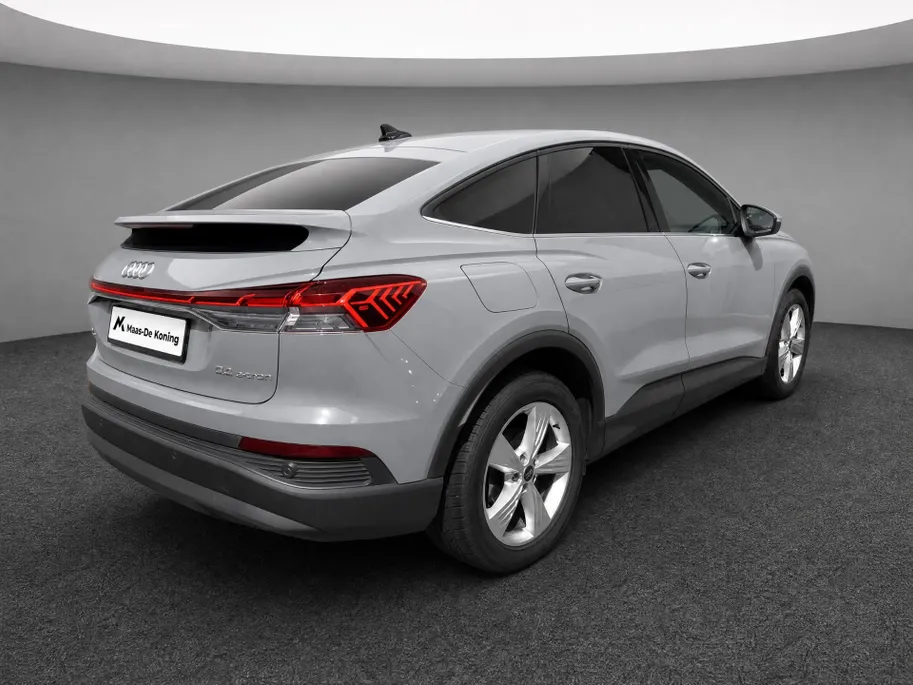 Audi Q4 Sportback e-tron 40 204pk Edition 77 kWh · SOH 95,8% · Camera · Apple/Android Car Play · Cruise Control Adaptief · P-Sensoren · Elek. Achterklep · 19'' Inch ·