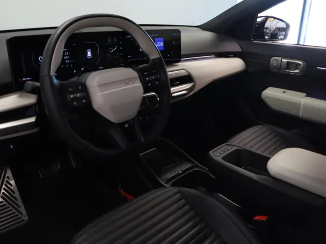 Kia EV4 GT-Line Business Edition 81.4 kWh