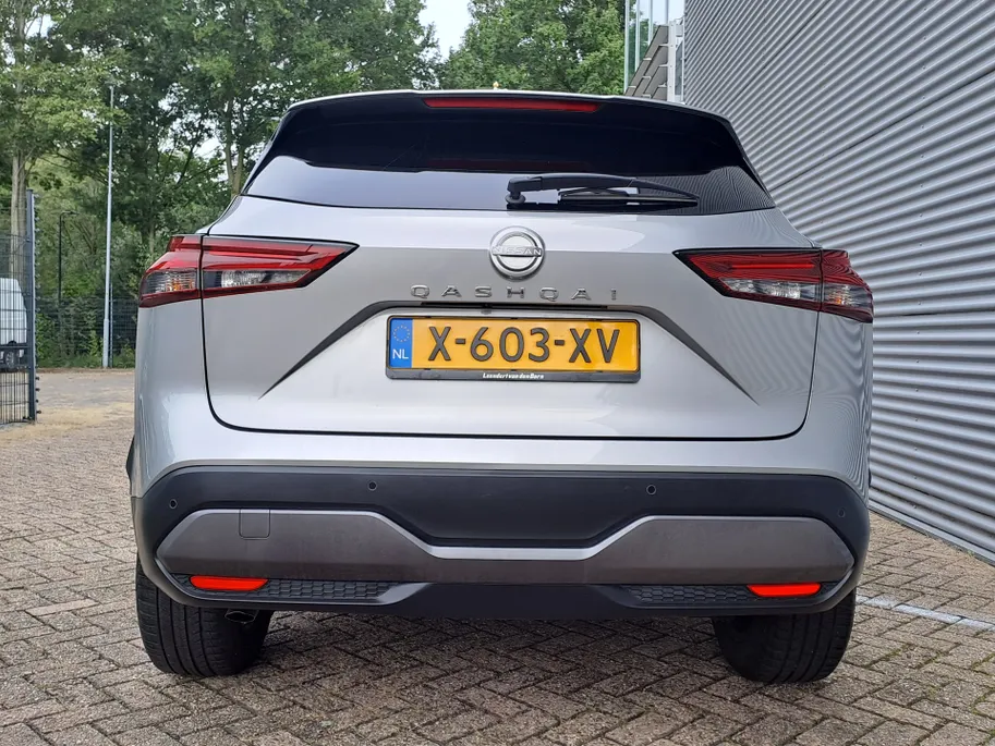 Nissan QASHQAI 1.3 MHEV Xtronic N-Connecta | Apple Carplay/Android Auto | Navi | 360 Camera | Automaat | Pano Dak | Cruise control adaptief