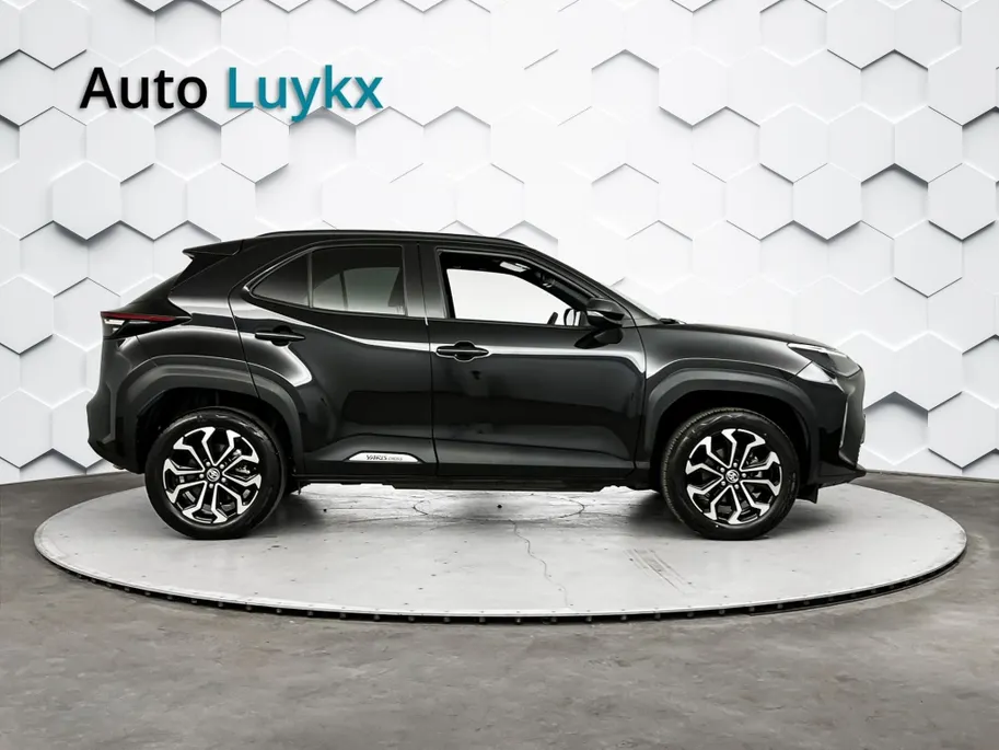 Toyota Yaris Cross 1.5 Hybrid Dynamic | Navigatie | 17'' L.M. Velgen | Adaptieve Cruise Control