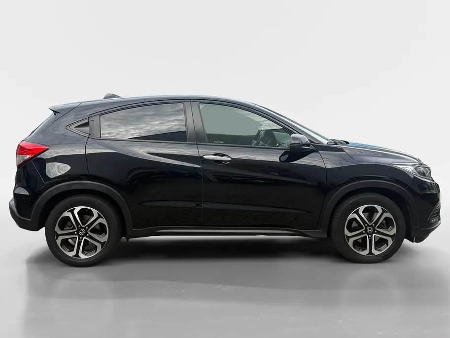 Honda HR-V 1.5 i-VTEC Elegance | Automaat | Trekhaak | Achteruitrijcamera | Stoelverwarming | Led koplampen | Dealer onderhouden |