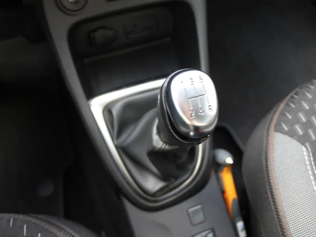 Renault Captur TCe 90 Intens I  trekhaak  I  navigatie  I  camera