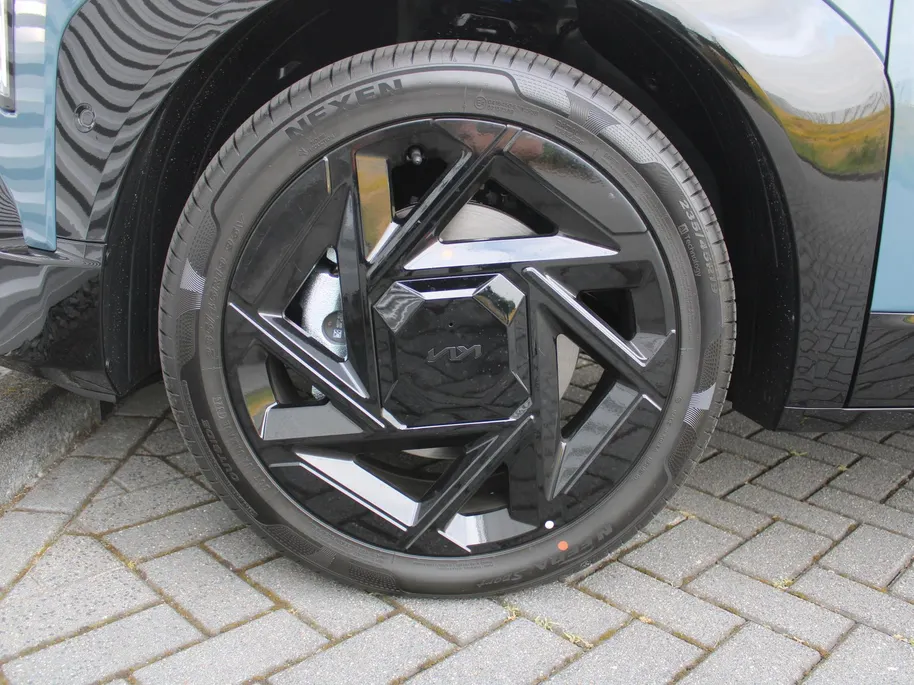 Kia Seltos 1.6 T-GDi DCT7 X-Line Demo Edition | Stuur-/stoelverwarming + ventilatie | 360 Camera | Leer | Elek. stoelverstelling | Telefoonlader | LED | 19' LM |