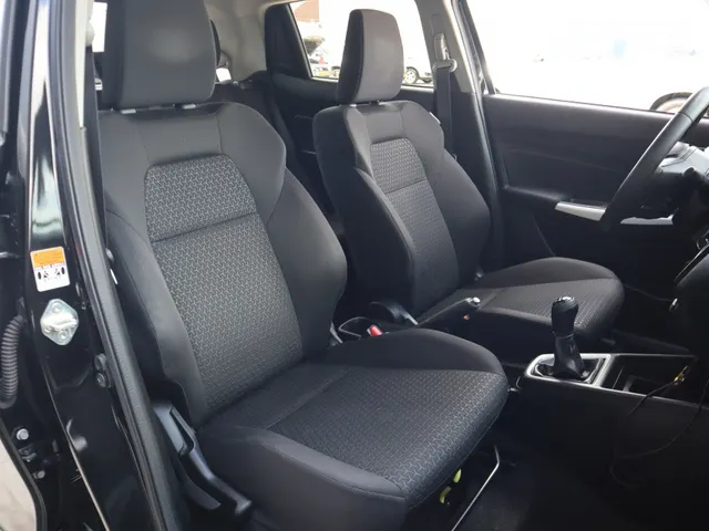 Suzuki Swift 1.2 Select Hybrid Adaptive Cruise | Carplay