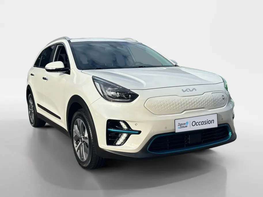 Kia e-Niro ExecutiveLine 64 kWh | Trekhaak | JBL | Memory stoelen | Stoel/stuurverwarming | Stoel ventilatie |